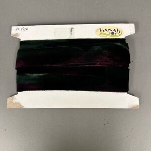 Hana Silk Velvet Ribbon NWT